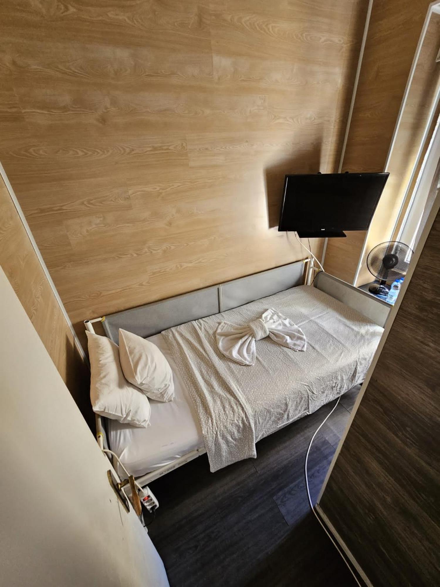 4Sleep Guest House Lisbon Bagian luar foto
